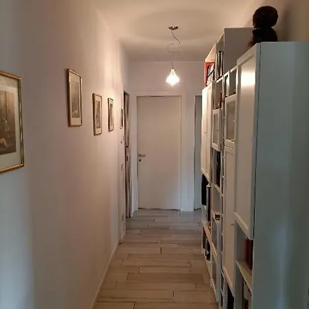 Ampia Stanza Con Bagno Privato In Casa-museo Dahl Apartman Albignasego